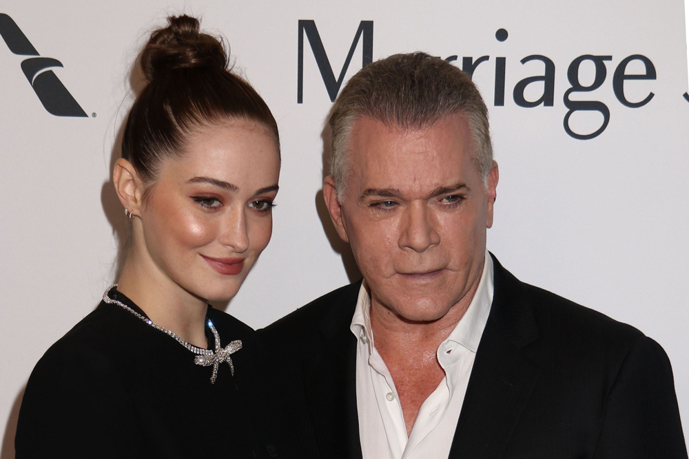 Ray Liotta takes his former wife Michelle Grace jewelry shopping